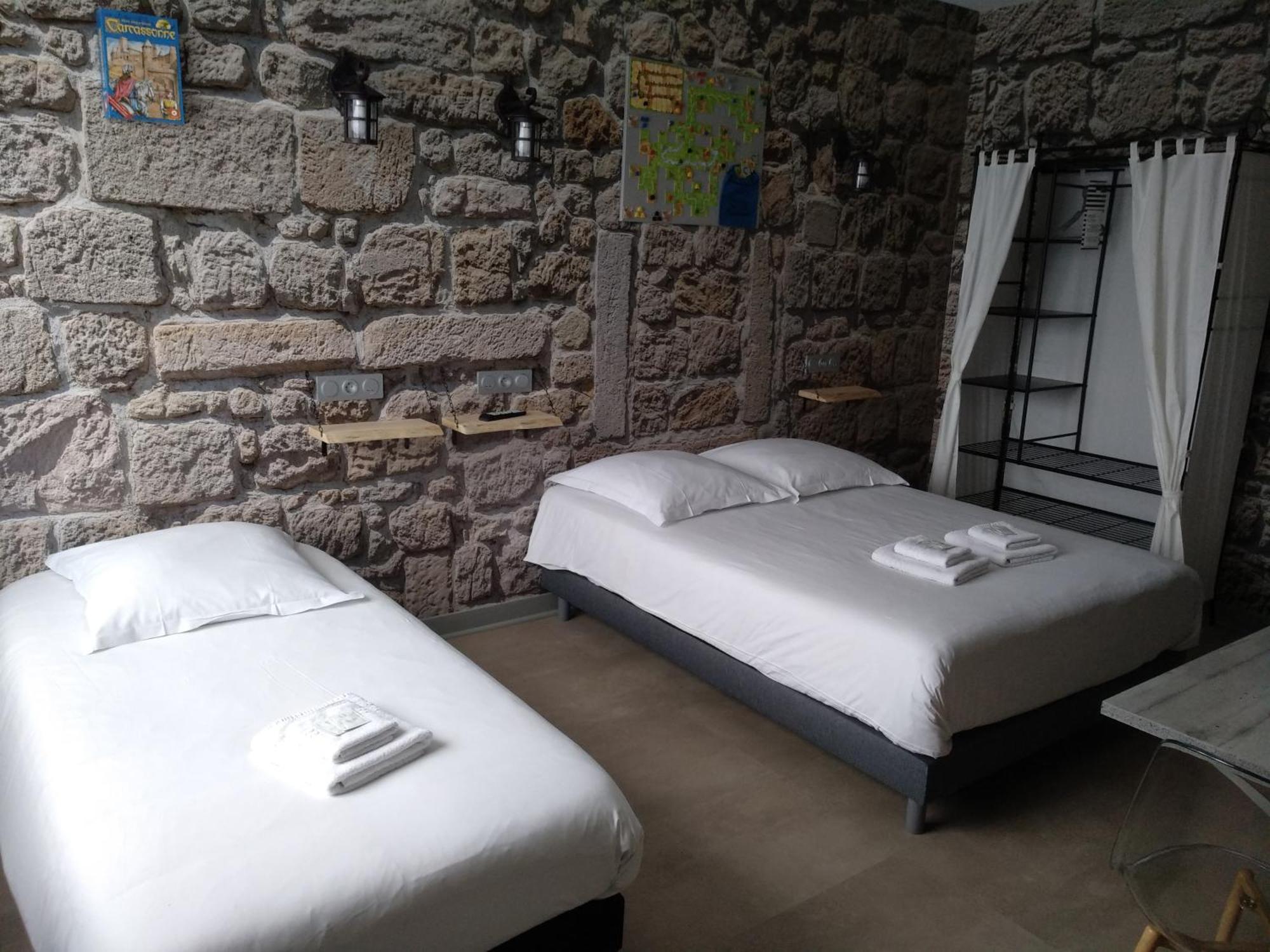 Hotel Angelys Ploërmel الغرفة الصورة